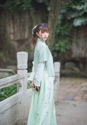 99精品自拍_HD完整视频观看