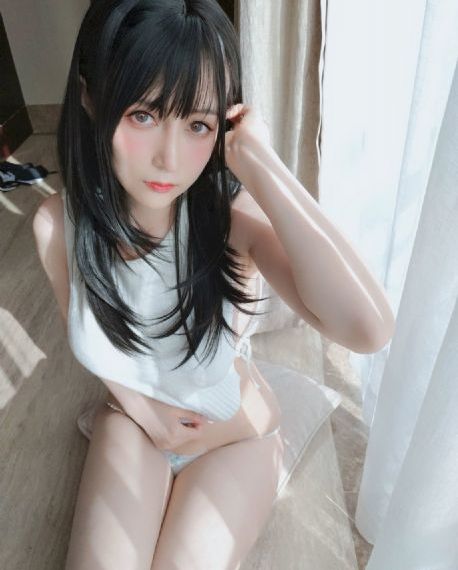 人妻被夫前侵犯一区二区_超清HD高清在线观看